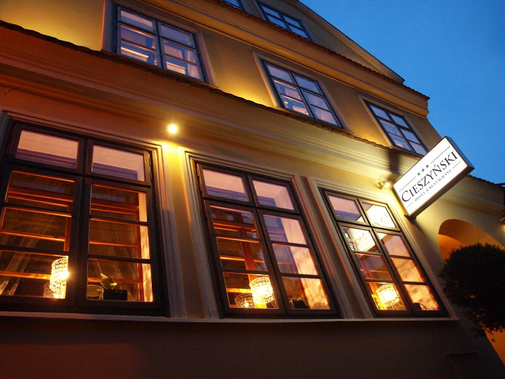 Cieszynski Boutique Hotel & Spa Stare Miasto Cieszyn Цешин Экстерьер фото